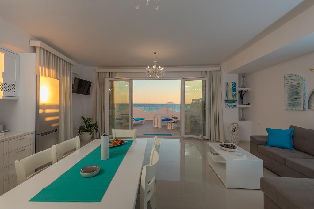 Aristodimos Luxury Suite Kalamaki  Extérieur photo