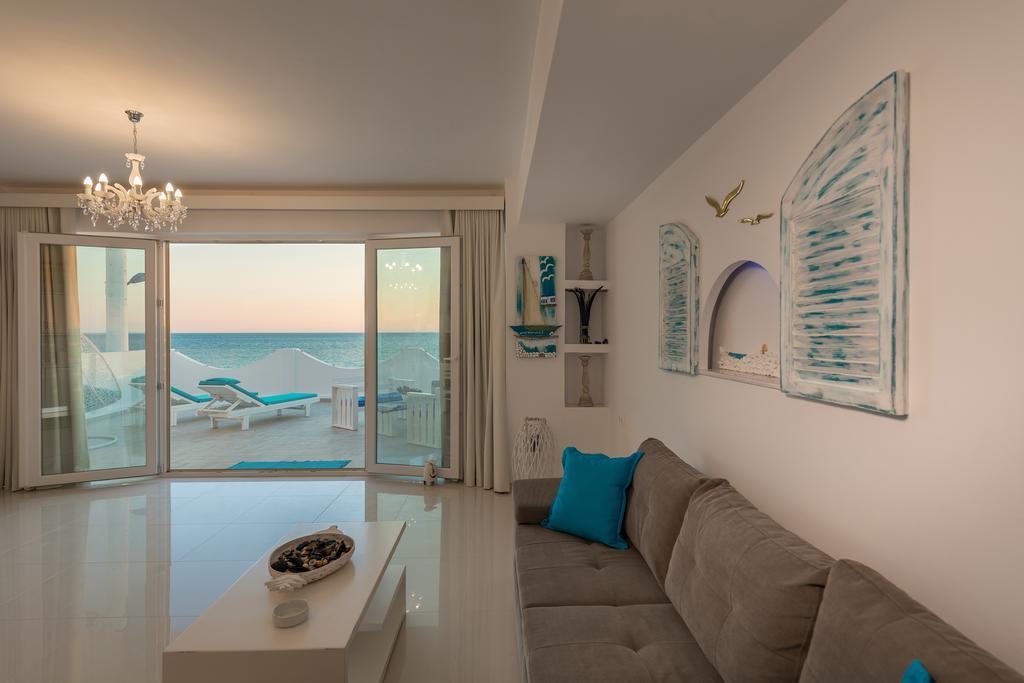Aristodimos Luxury Suite Kalamaki  Extérieur photo
